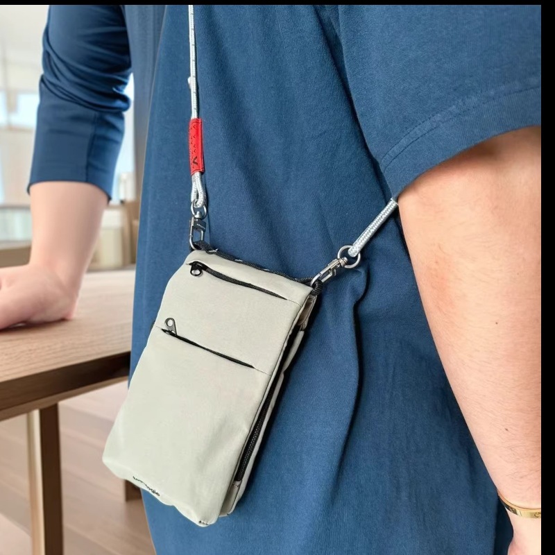 Men Accessories For Travel - Erkekler İçin Dar Kesim Çapraz Askılı